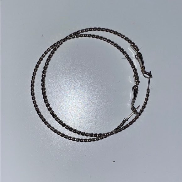 Golden silver hoops of many different sizes - Picture 7 of 10